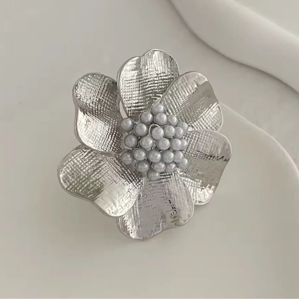 Vintage Flower Silver Pearl Adjustable Ring